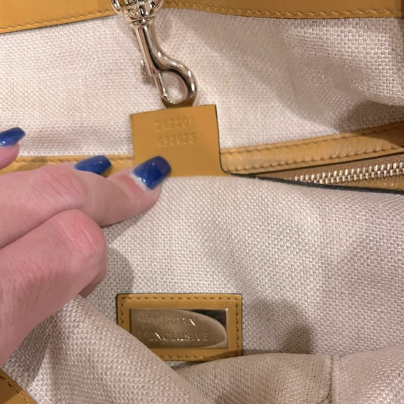 Gucci Tote Bag with Leather Pouch EUC! - Picture 8 of 16